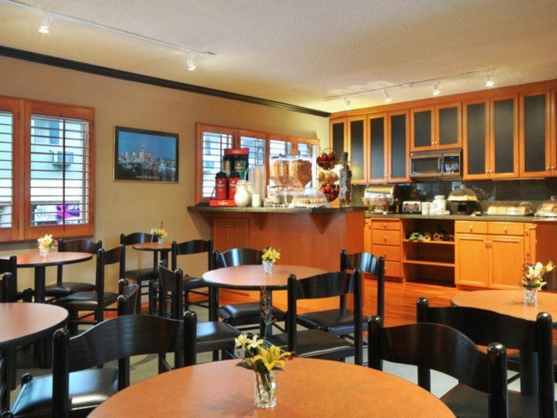 Travelodge By Wyndham Seattle By The Space Needle Restaurant bilde